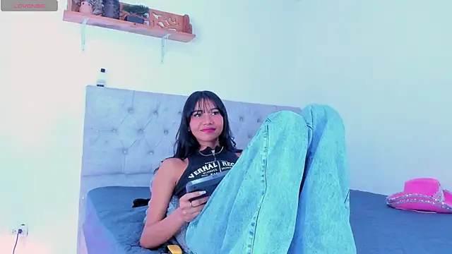 sara_marin18 在線直播表演