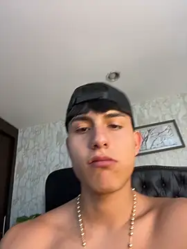 Lander_Cruz's Webcam Show