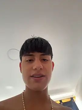 عرض كام Lander_Cruz