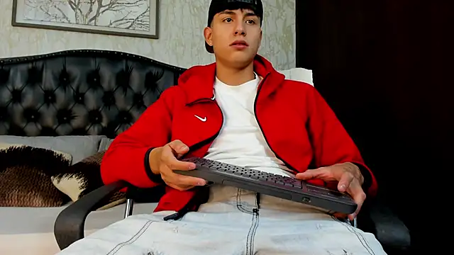 عرض كام Lander_Cruz