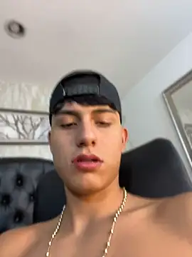 Show de Lander_Cruz na webcam