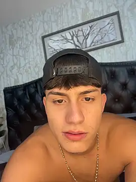 Lander_Cruz Pertunjukan Webcam