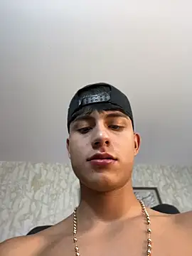 Lander_Cruz Adlı Modelin Web Kamerası Şovu