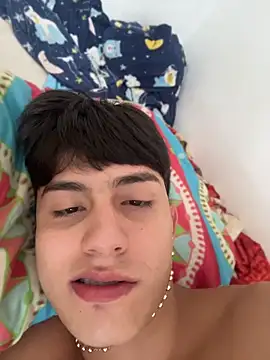 Lander_Cruz Webcam-Show