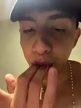 عرض كام Lander_Cruz