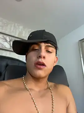 عرض كام Lander_Cruz