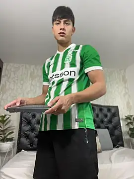 Lander_Cruz 网络视讯表演