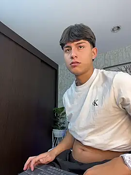 Lander_Cruz Show Webcam