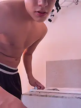 Lander_Cruz Pertunjukan Webcam