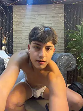 Lander_Cruz's Webcam Show