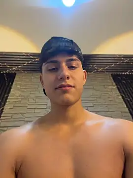 Lander_Cruz Adlı Modelin Web Kamerası Şovu