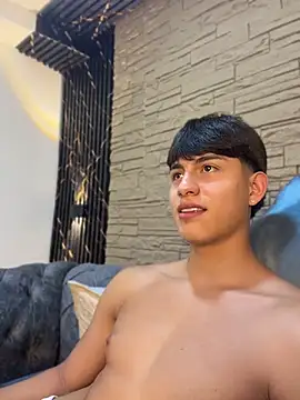 Webkamerová show Lander_Cruz