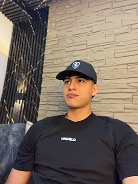 Lander_Cruz's Webcam Show