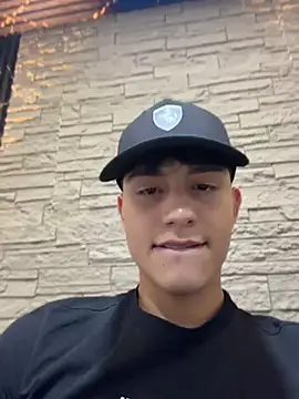 Lander_Cruz's Webcam Show