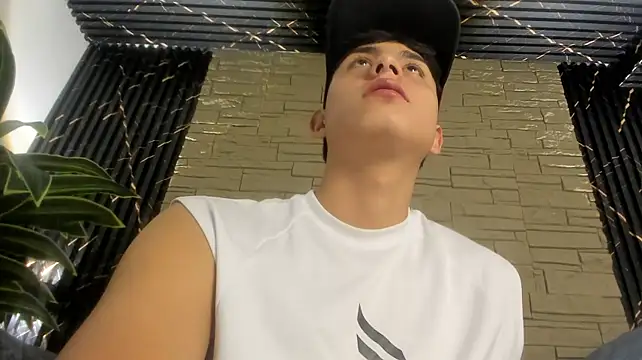Lander_Cruz Show Webcam