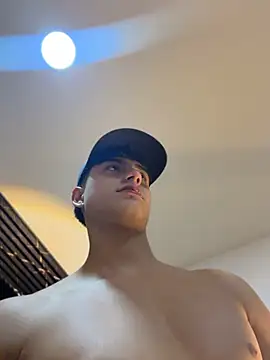 Lander_Cruz 在線直播表演