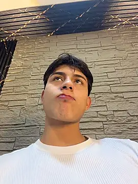 Lander_Cruz 网络视讯表演