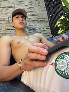 Lander_Cruz 在線直播表演