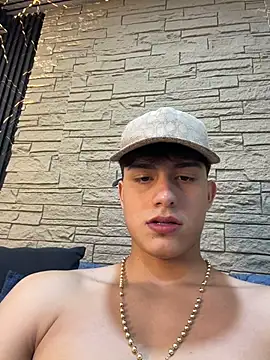 عرض كام Lander_Cruz