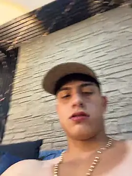 Lander_Cruz Webcam Show