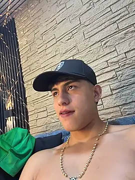 Lander_Cruz Show Webcam