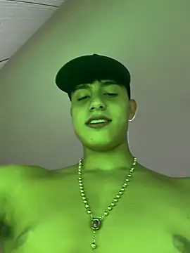 Lander_Cruz webkamerás műsora