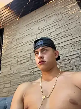 عرض كام Lander_Cruz