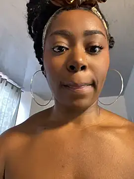 Cynthia_es' Webcam Show