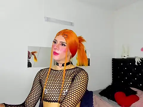 BlakeNoir_ Show in webcam