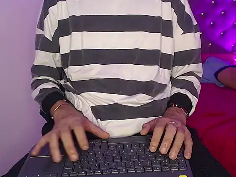 BlakeNoir_'s Webcam Show