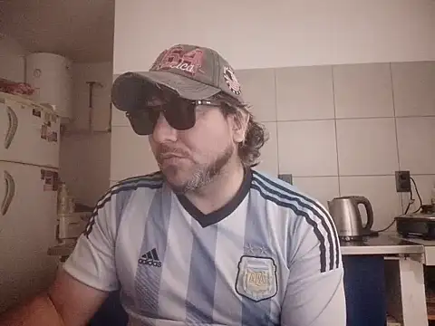 ReechoedPhony webcam show