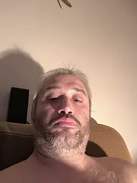 Show modela StredniNovosadak-Olomouc na web-kameri