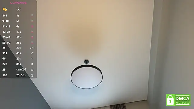 AveryBerkson Show in webcam