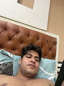 Vihaaanfucks Webcam Show