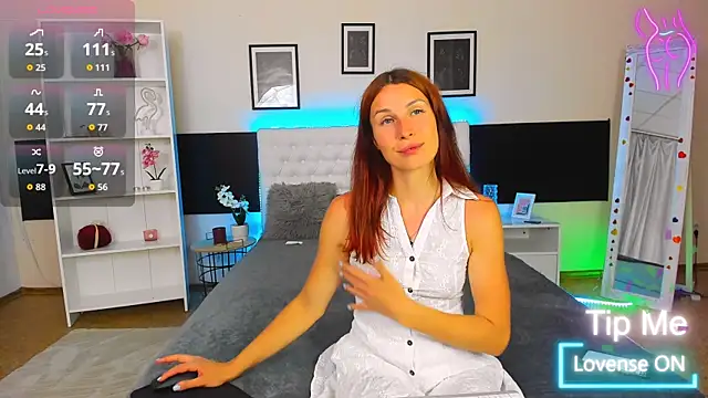 Živá chatovací místnost KiraNeeww