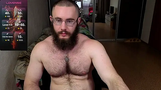 Show modela Ant_Power na web-kameri