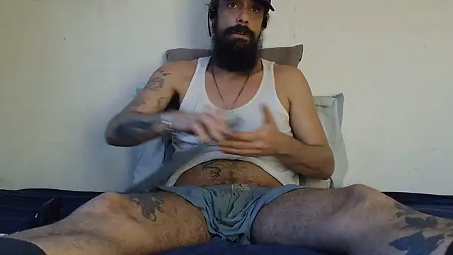 Show modela ooproprio na web-kameri