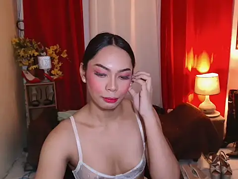 kylieEmparado Adlı Modelin Web Kamerası Şovu