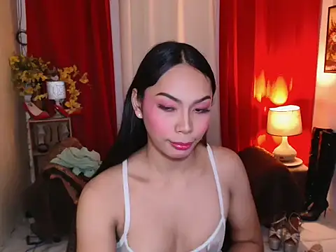 kylieEmparado Pertunjukan Webcam