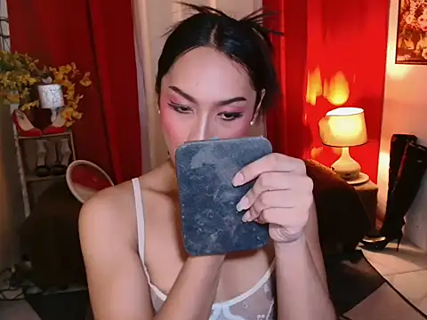 kylieEmparado: вебкам-шоу