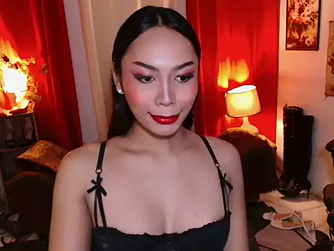 kylieEmparado webkamerás műsora