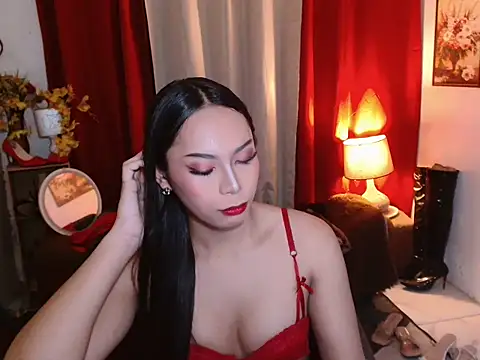 kylieEmparado Adlı Modelin Web Kamerası Şovu