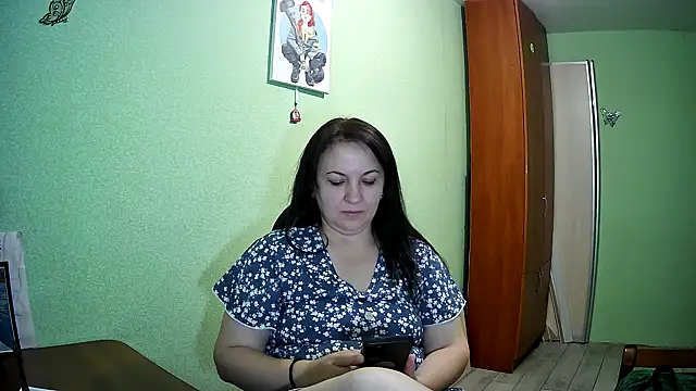 Онлайн чат XXX JANICSA