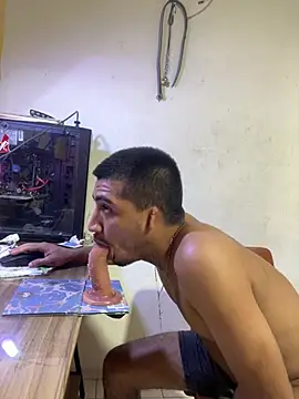 maxI_dick33 webcam show