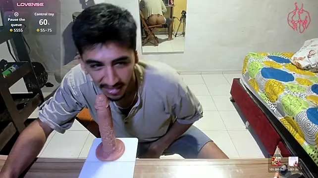 Pertunjukan Kamera Web maxI_dick33