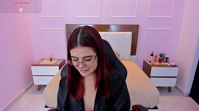 Chat XXX en directo de SAHO_7