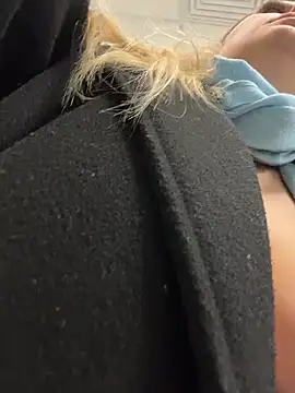 Betsy Show in webcam