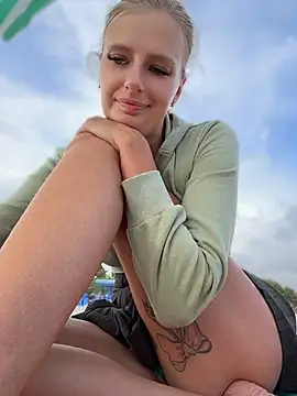 Betsy's Webcam Show