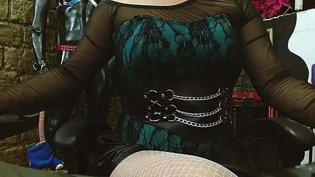 Chat XXX en directo de LunaTikka