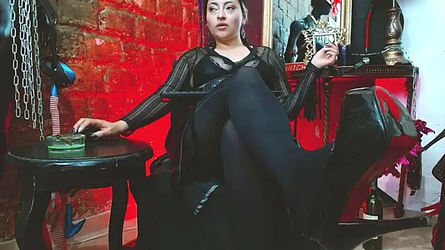 Chat XXX en directo de LunaTikka